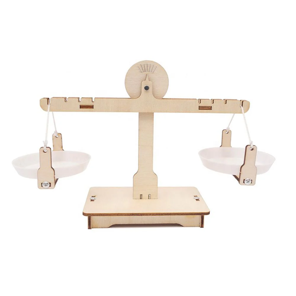 ميزان خشبي إلكتروني تعليمي – STEM Balance Scale Kit